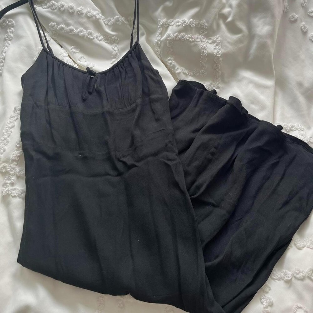 Aritzia classic black midi dress